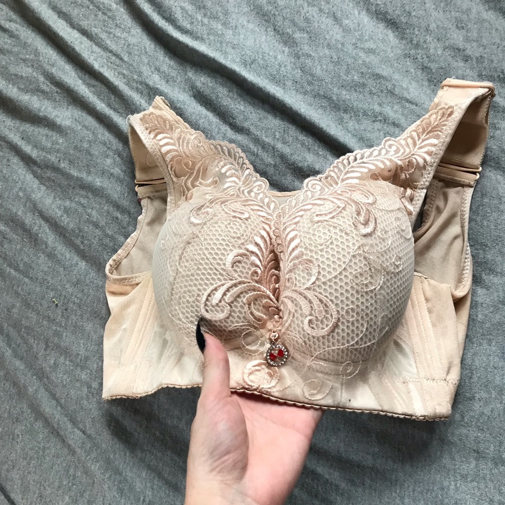 Bra